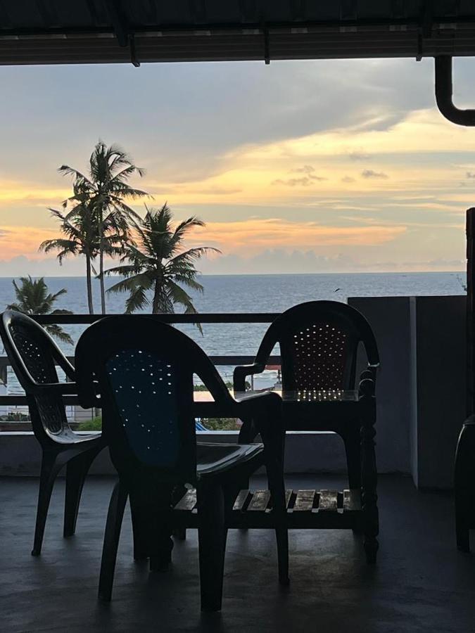 Mohans Ayurvedic Beach Resort Varkala Exteriör bild